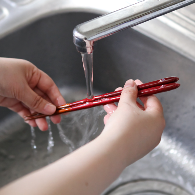 お箸の洗い方など日々の扱いについて